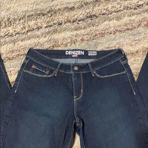 Dark Blue Levi’s Skinny Jeans!